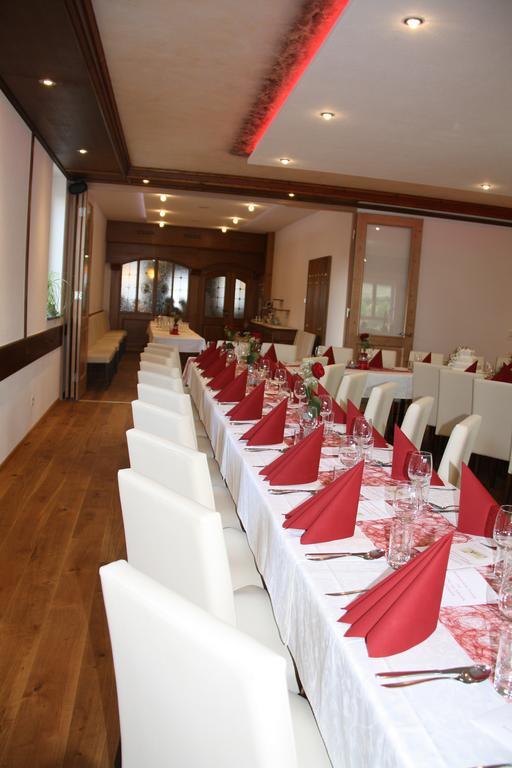 Gasthof Zur Kirche Hotel Kottes Ngoại thất bức ảnh